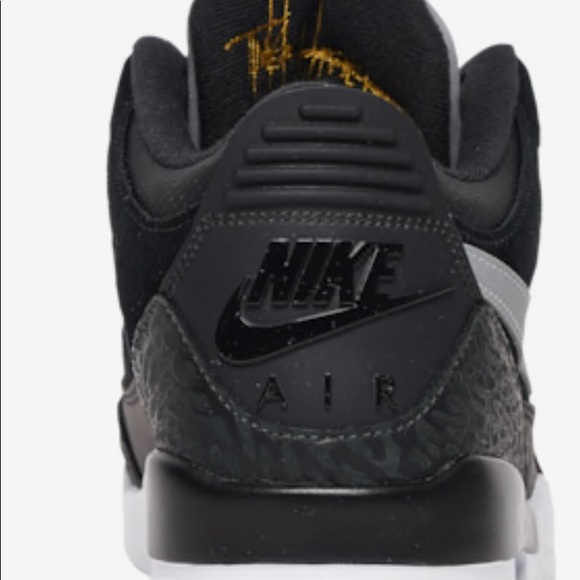 Nike Jordan Retro 3 - Picture 2 of 2